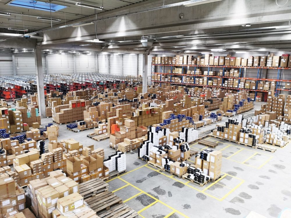RMD Logistics nimmt Lagerhalle im Industriepark Karlstein in Betrieb