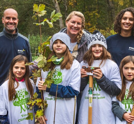 Spendenübergabe Plant-for-the-planet